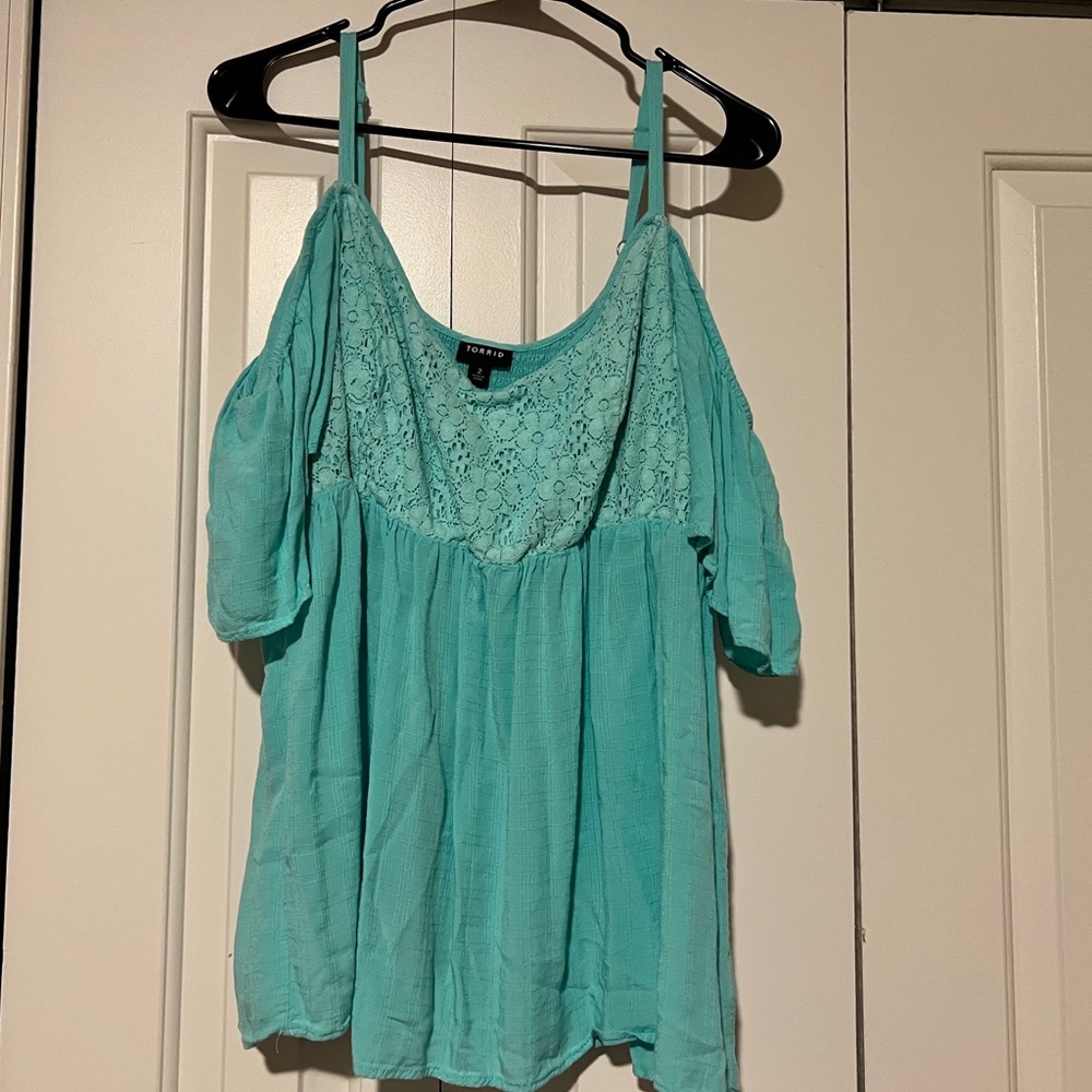 Aqua off-the-shoulder Airy Shirt